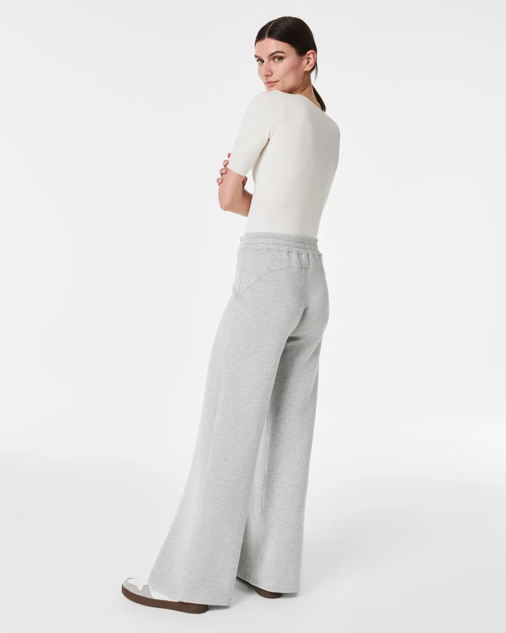 AIRESSENTIALS WIDE LEG PANT