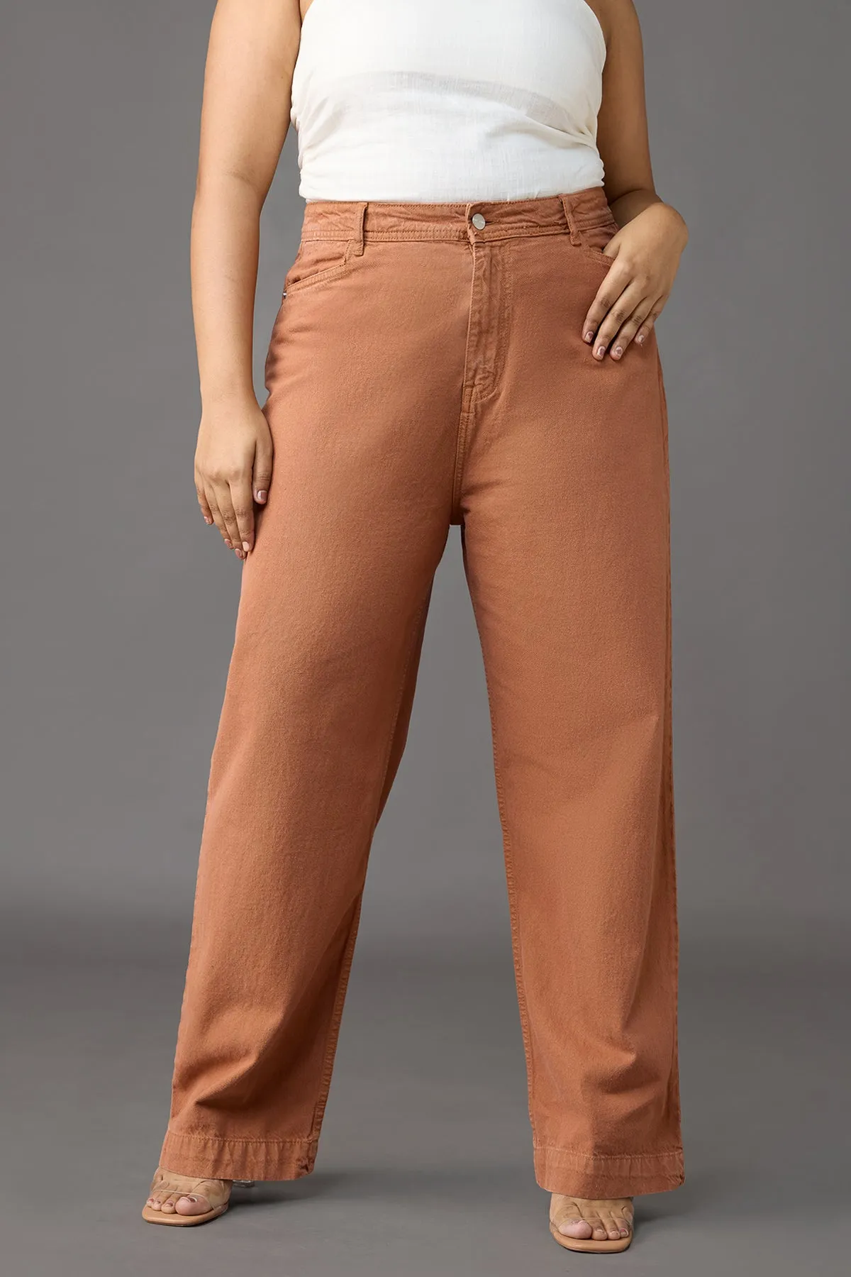 Curve Chestnut Charm Straight-Leg Jeans