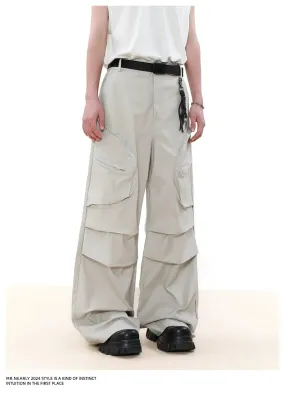 Curved Pocket Pleated Cargo Pants