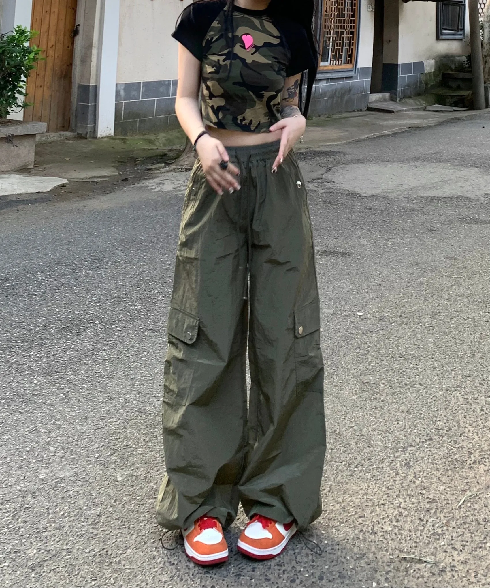 Drawstring Folds Parachute Cargo Pants