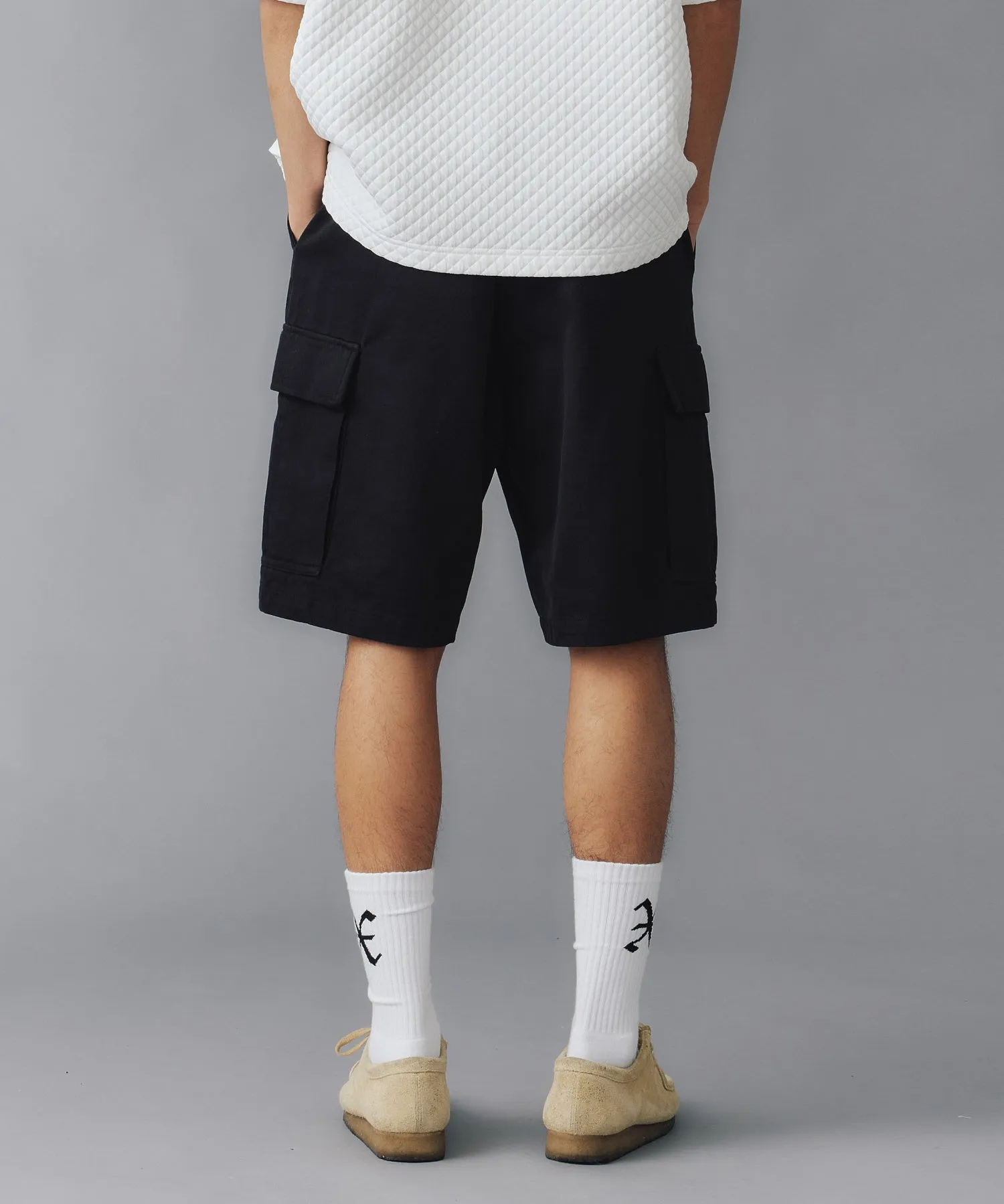 EMBROIDERED LOGO CARGO SHORT PANTS