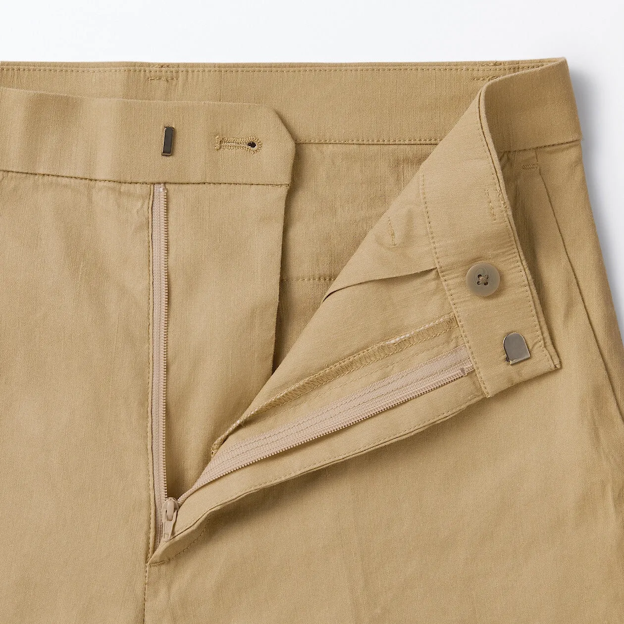 Hemp Blend Stretch Pleated Pants