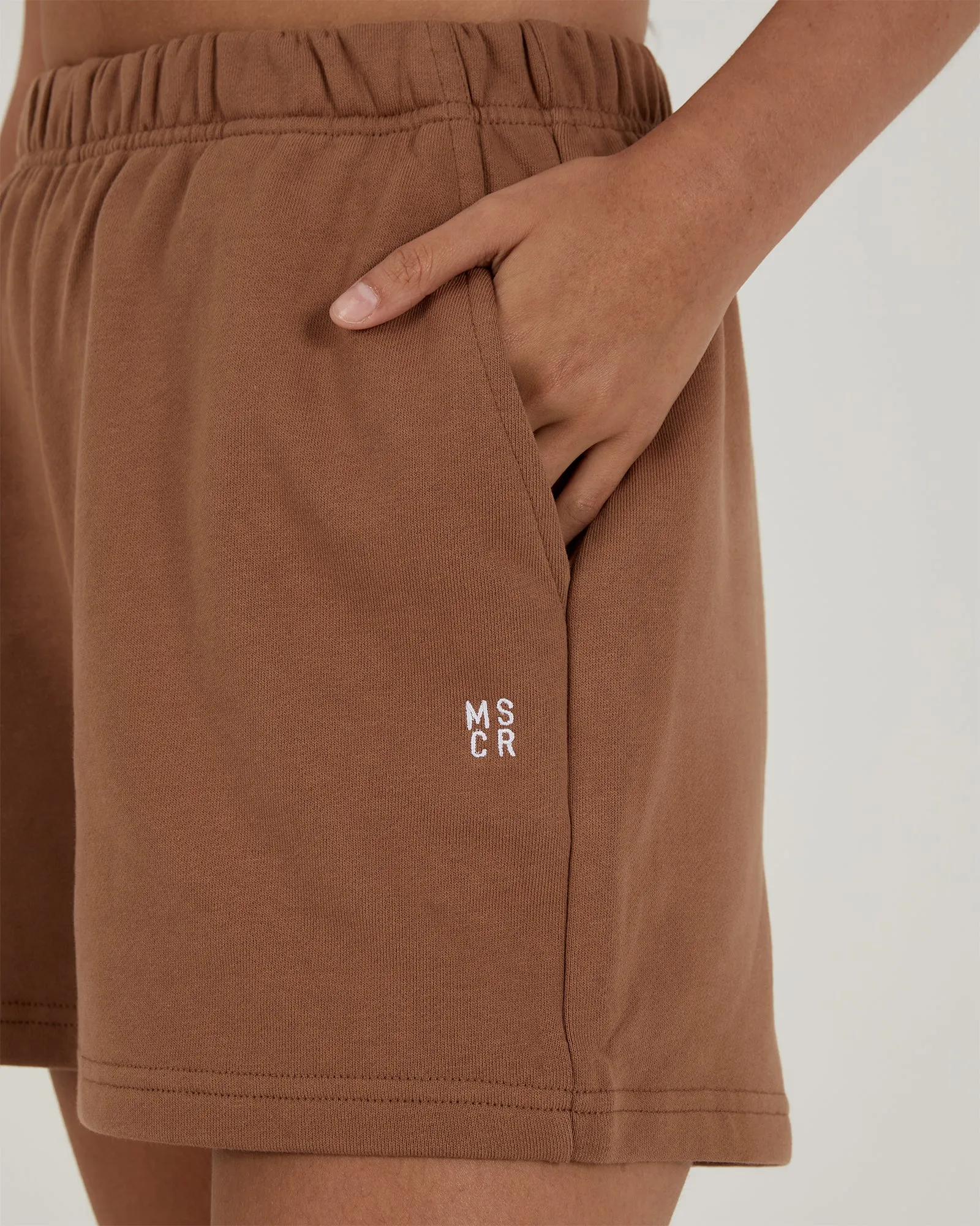 LEISURE SHORTS - MOCHA