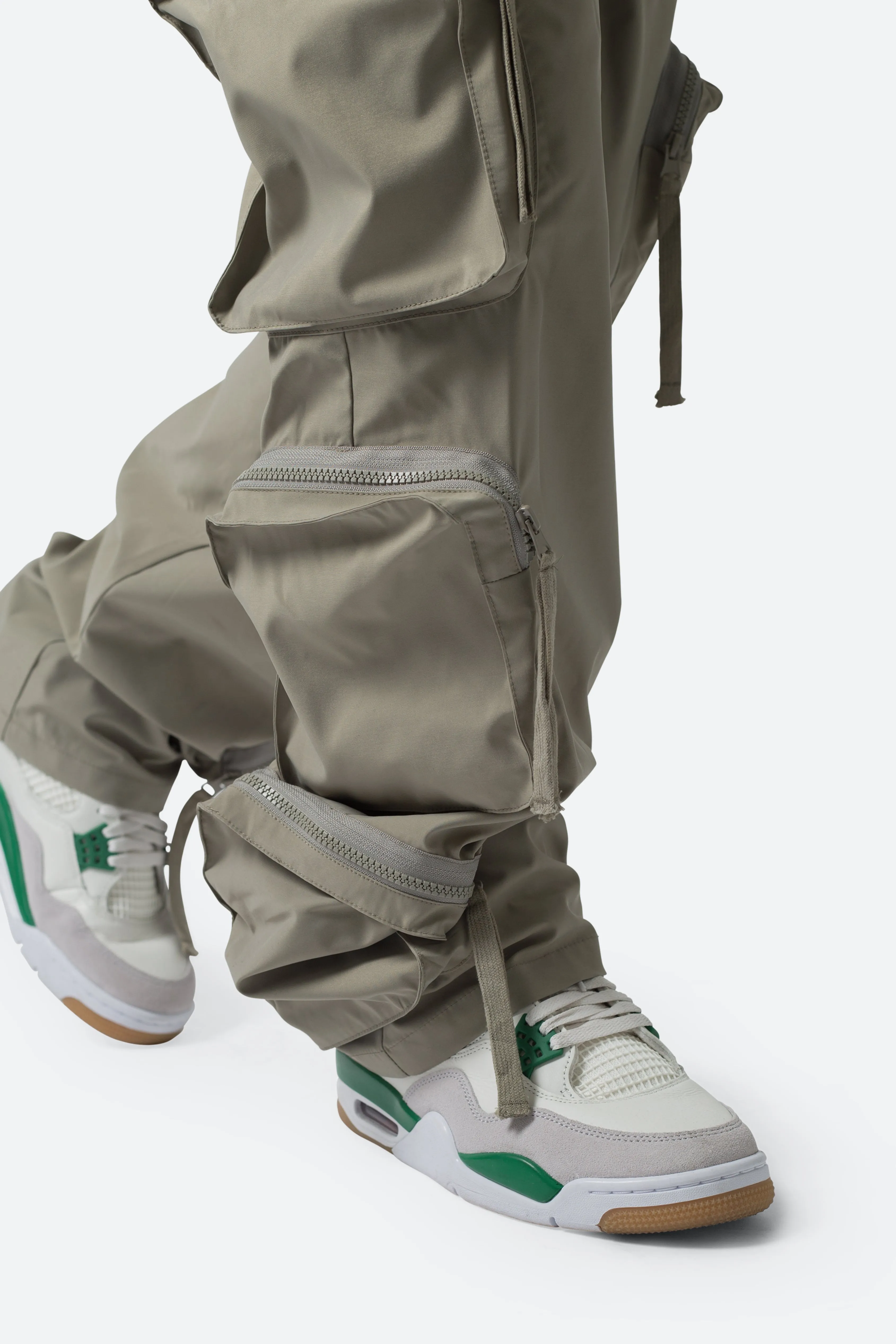 Multi Pocket Drawcord Pants - Olive