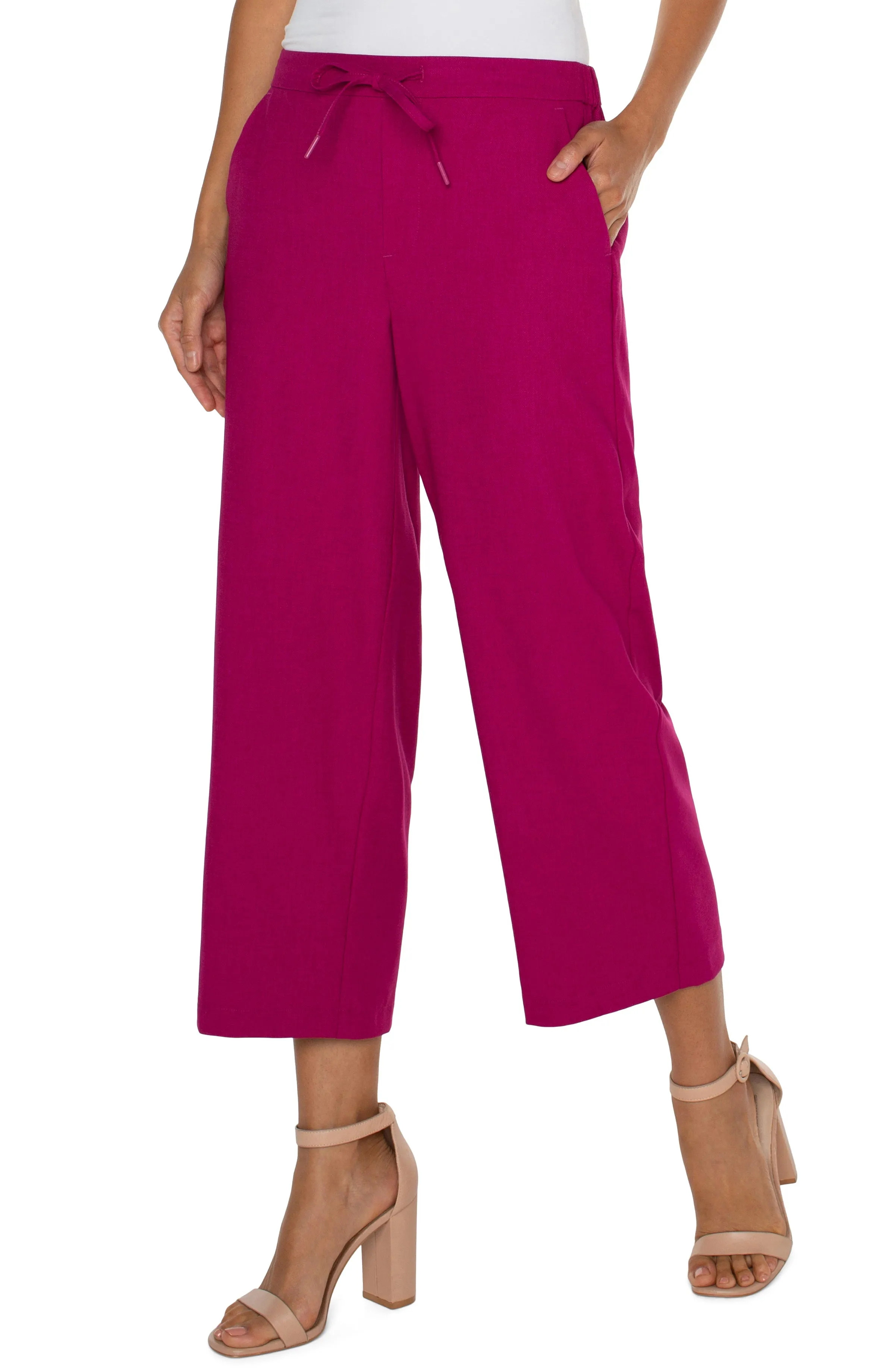 PETITE PULL-ON WIDE LEG CROP TROUSER