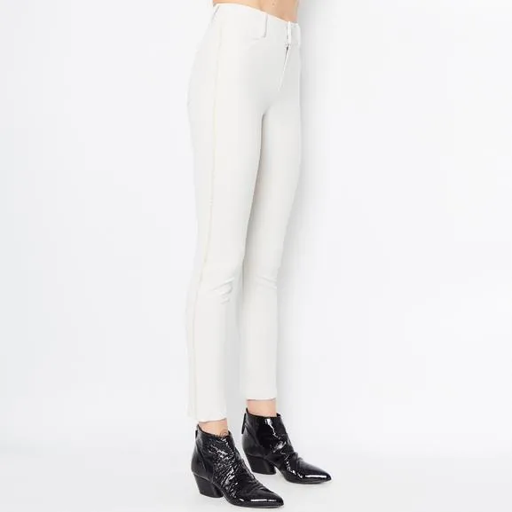 Tech Stretch Jeans W/ Leather Piping Quinley