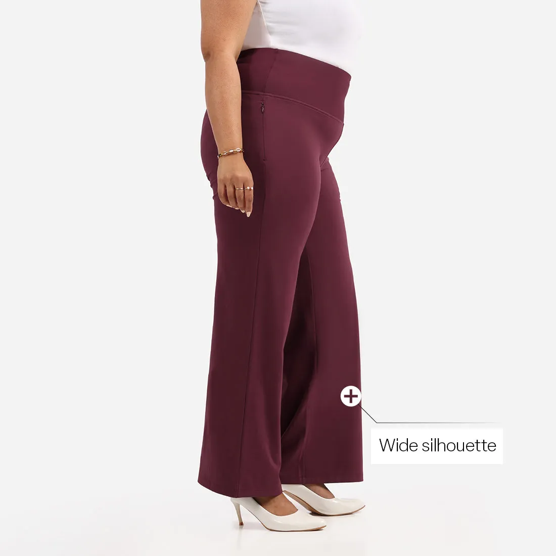 Ultimate Sculpt Wide-Legged Pants